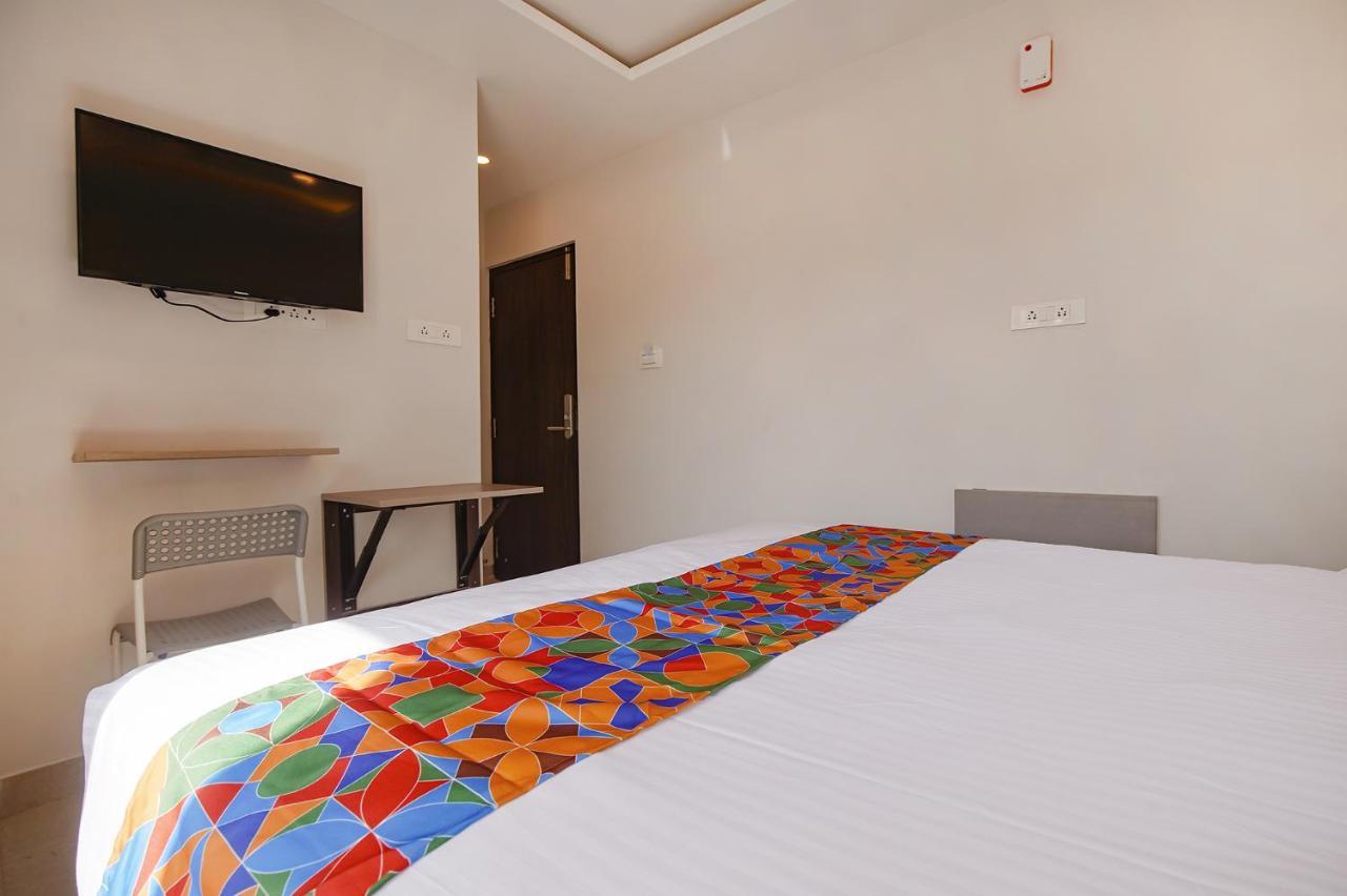 העיר בנגלור Fabhotel Athasri Inn - Nr Bellandur Railway Station מראה חיצוני תמונה