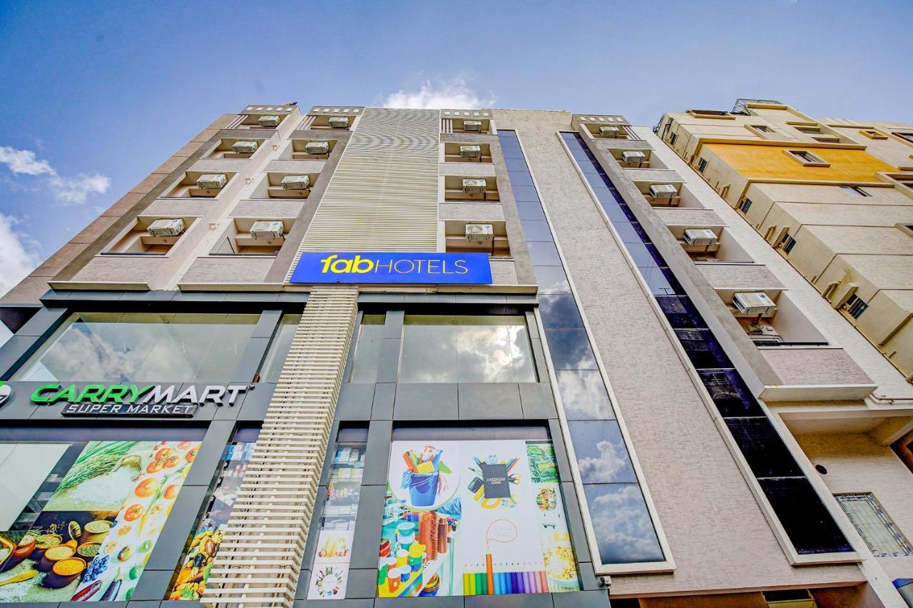 העיר בנגלור Fabhotel Athasri Inn - Nr Bellandur Railway Station מראה חיצוני תמונה